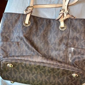 MK purse